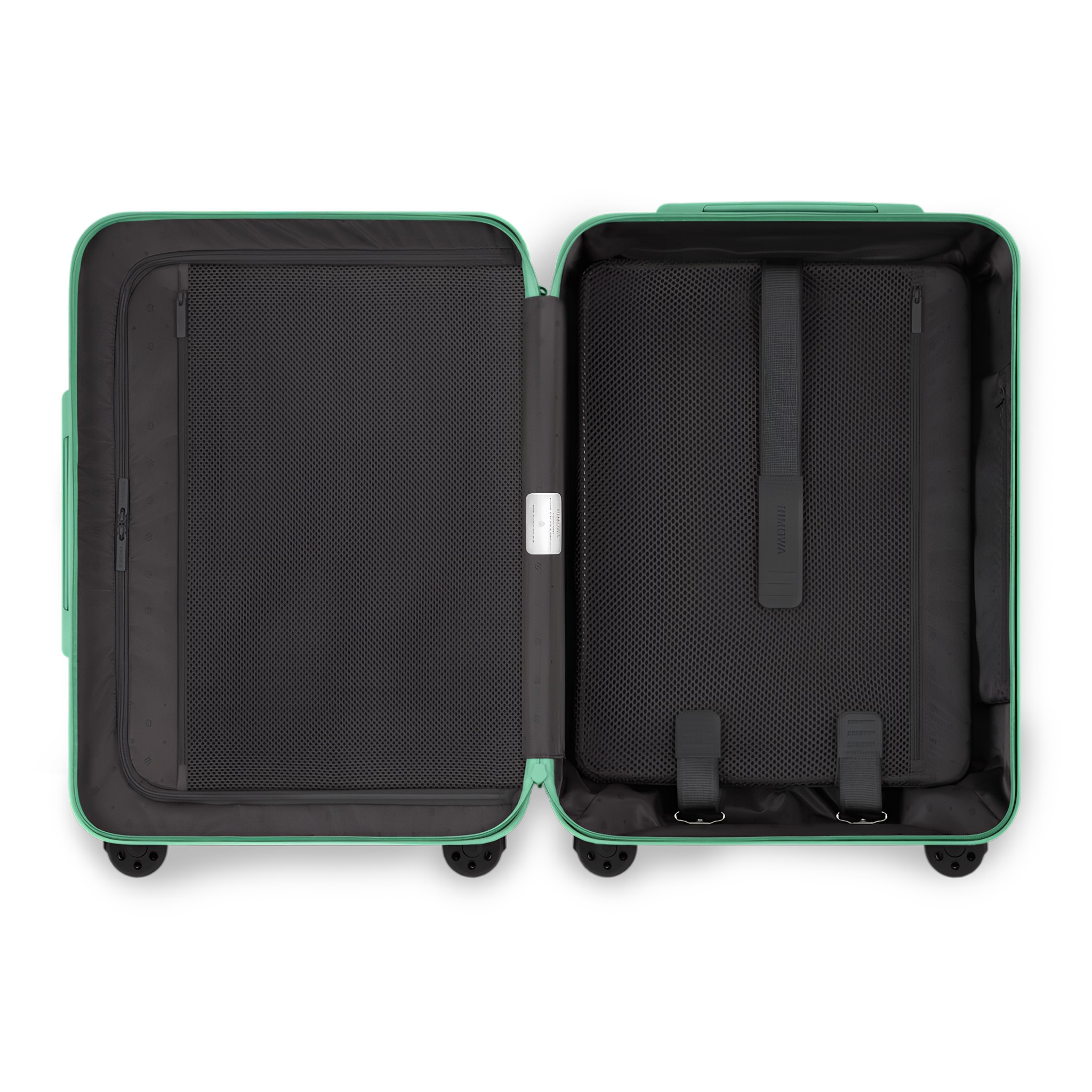 RIMOWA Essential