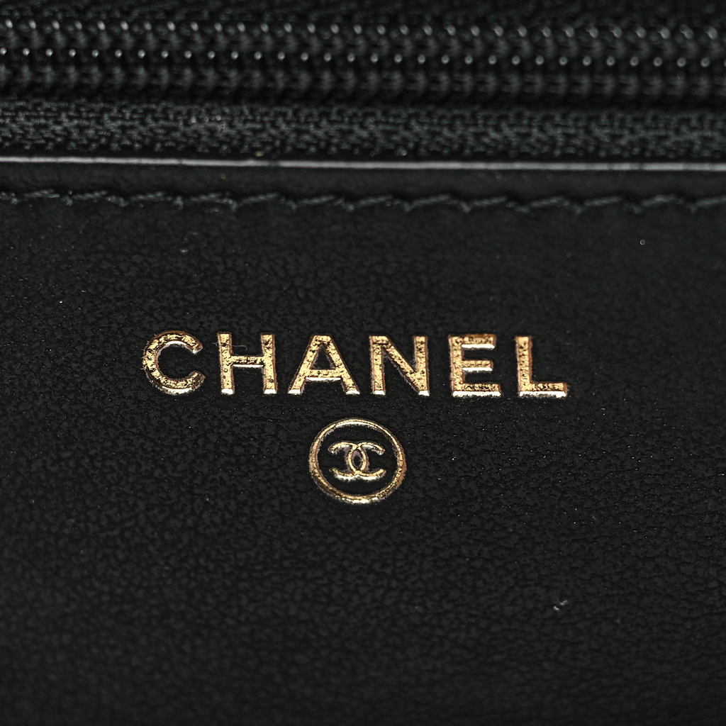Lambskin Quilted Pearl Wallet On Chain WOC