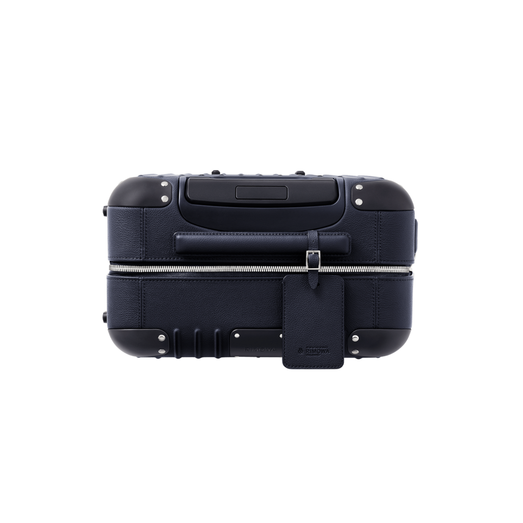 RIMOWA Distinct