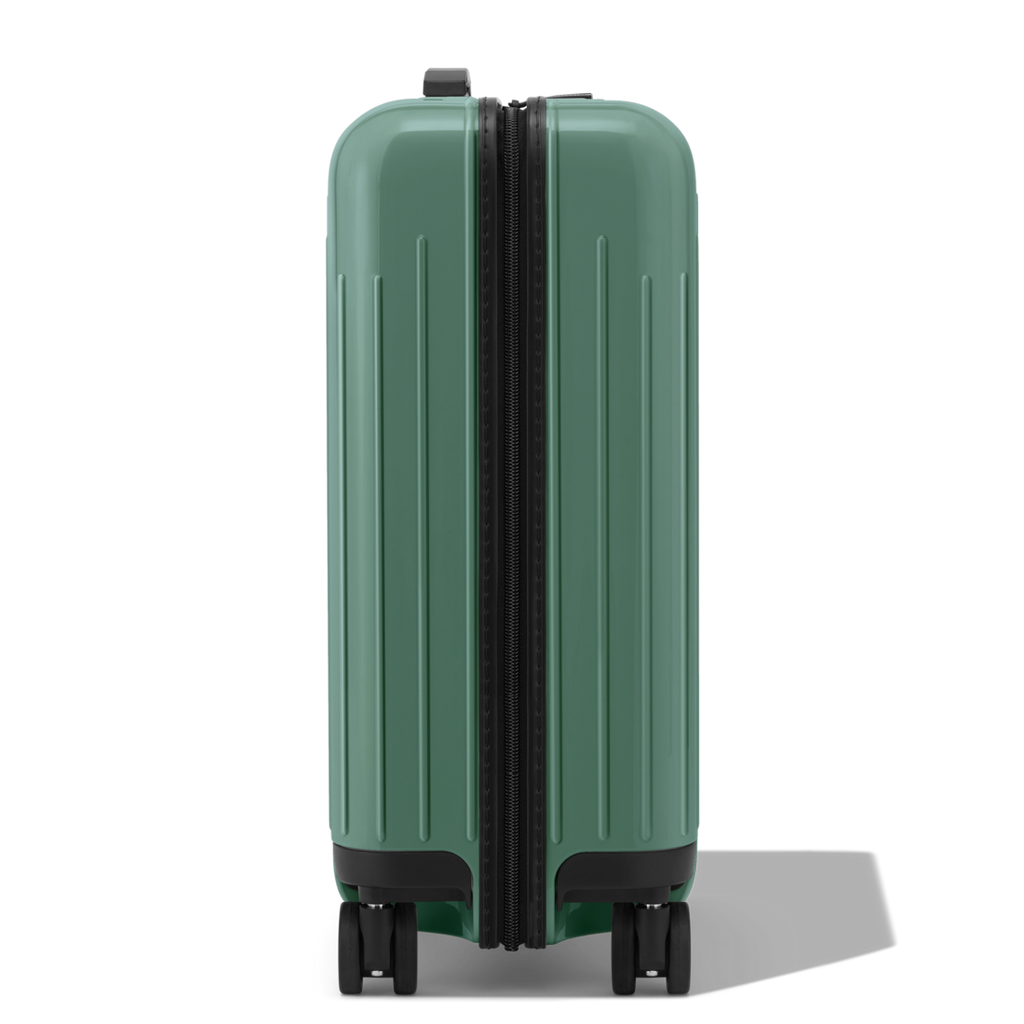 RIMOWA Essential Lite