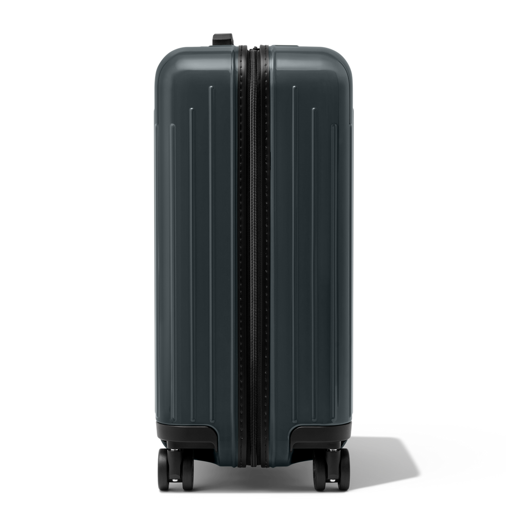 RIMOWA Essential Lite