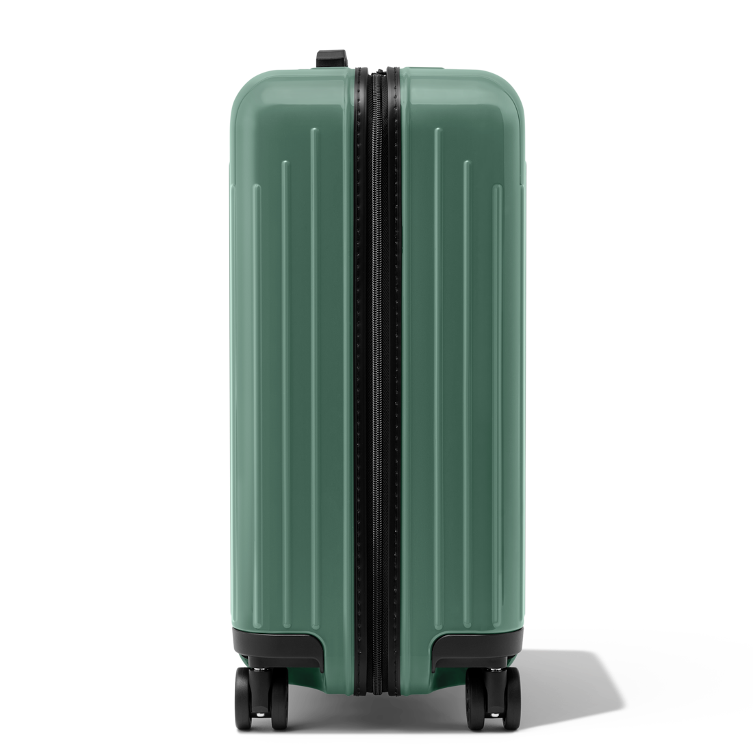 RIMOWA Essential Lite