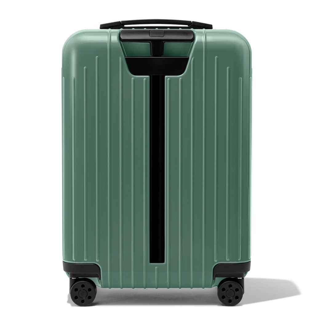 RIMOWA Essential Lite