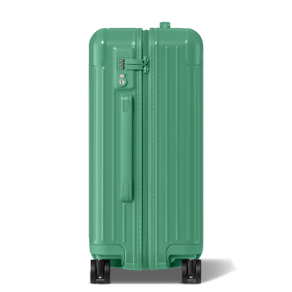 RIMOWA Essential