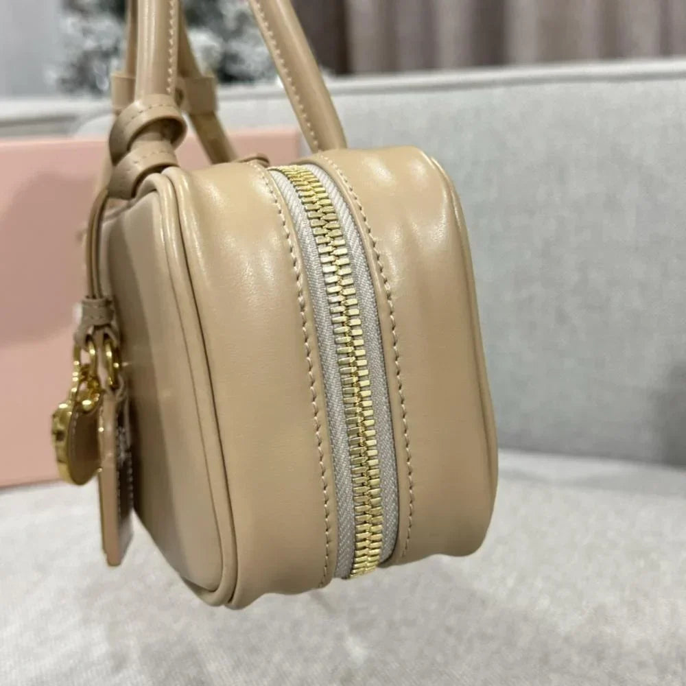 Beau leather bag