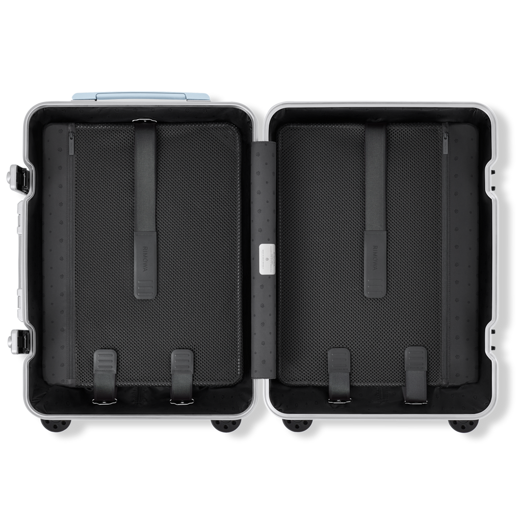 RIMOWA Hybrid