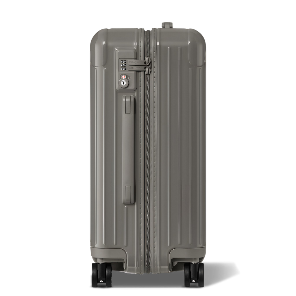 RIMOWA Essential