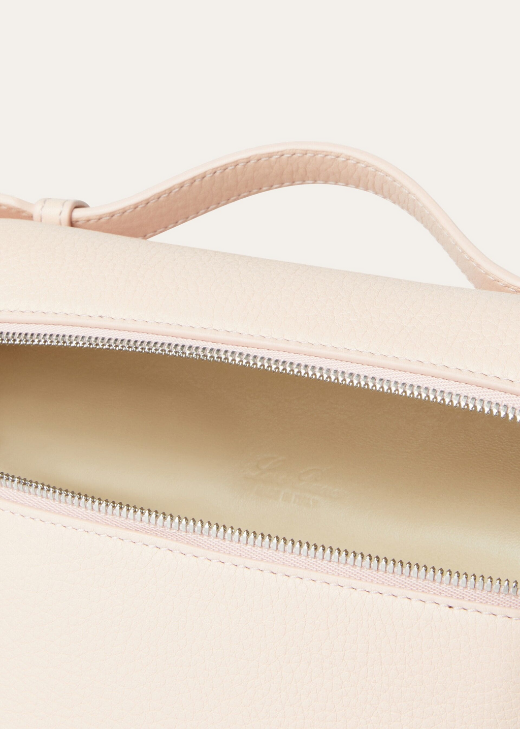 Extra Pocket backpack