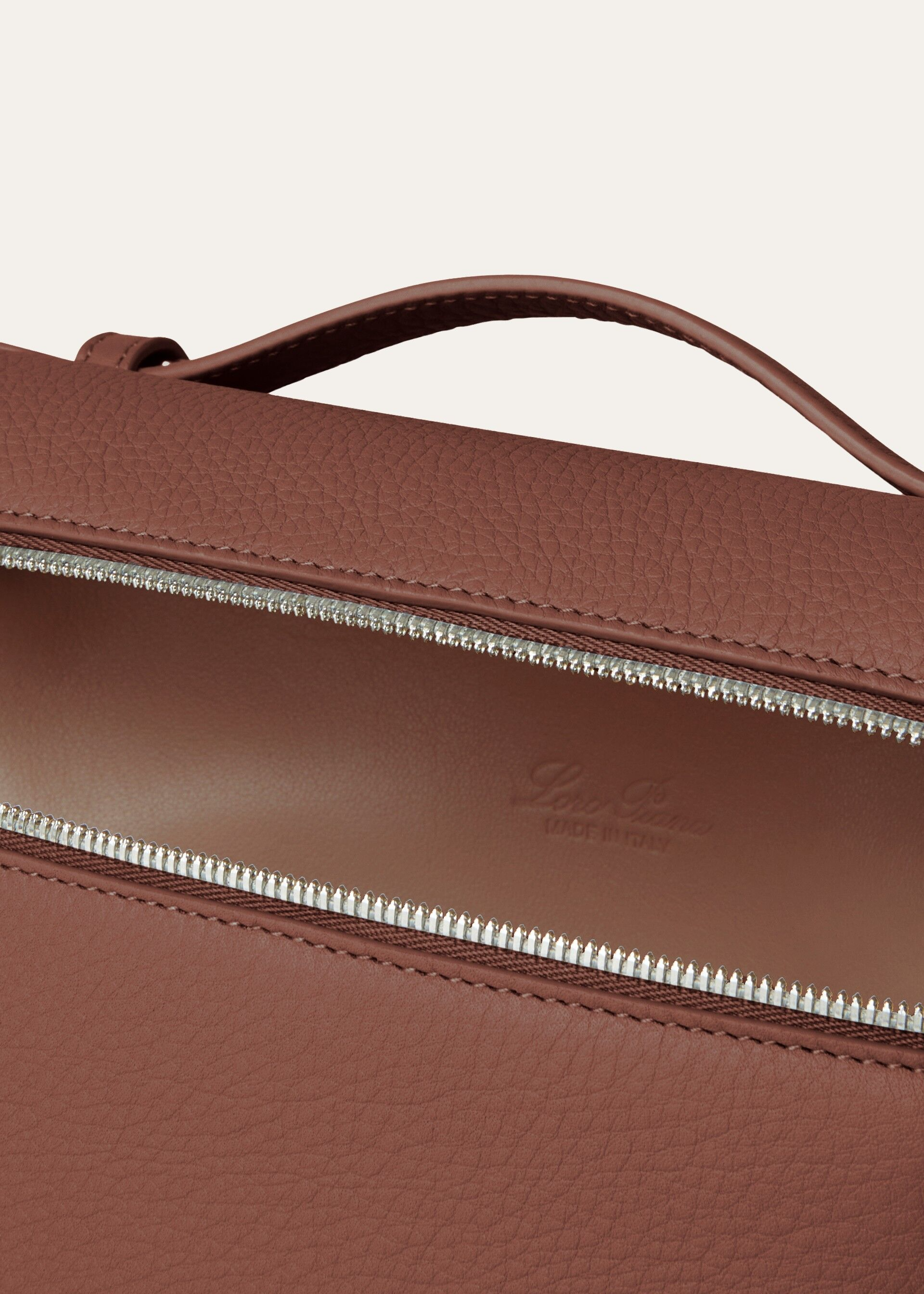 Extra Pocket backpack