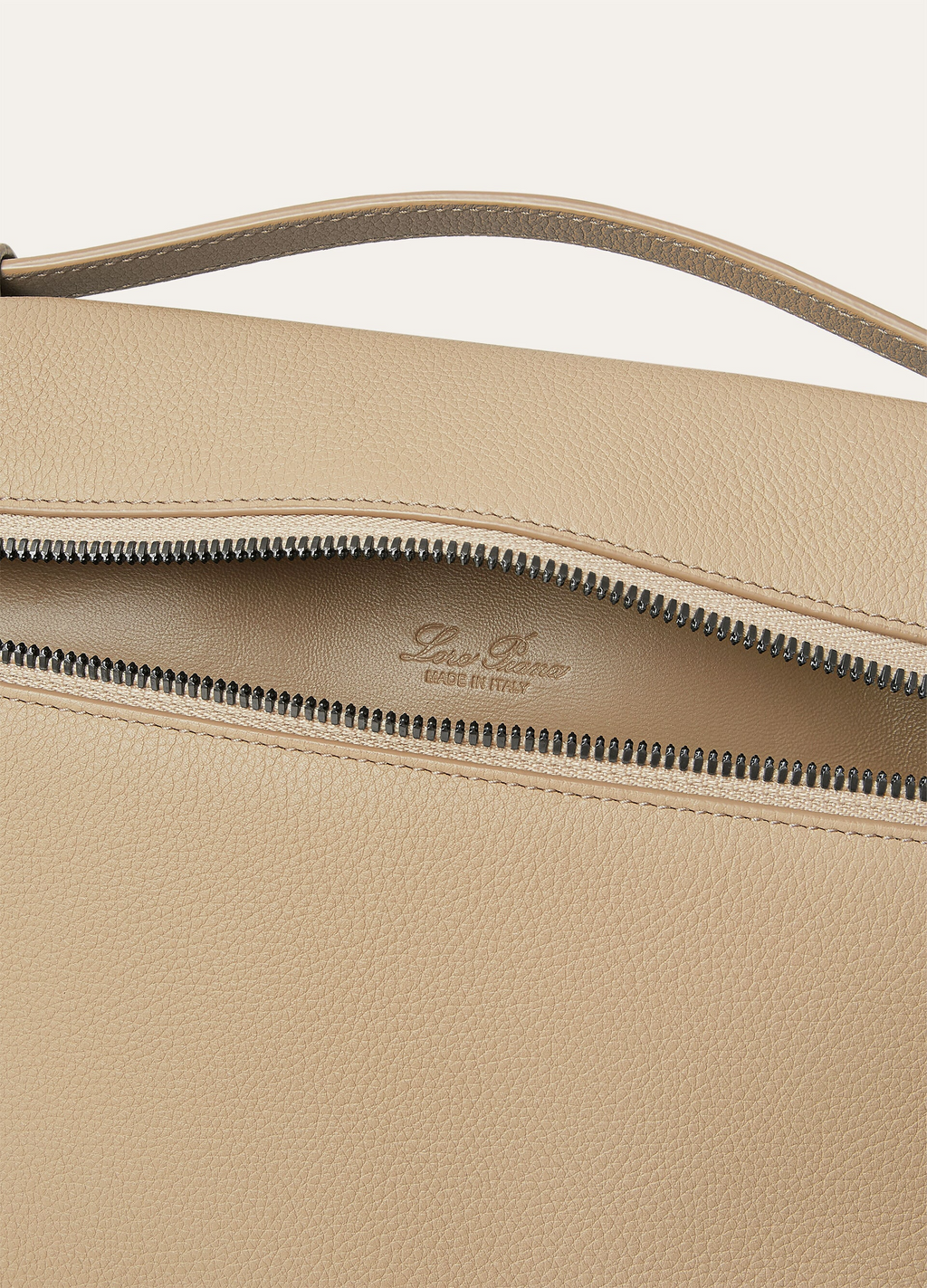 Extra Pouch L29