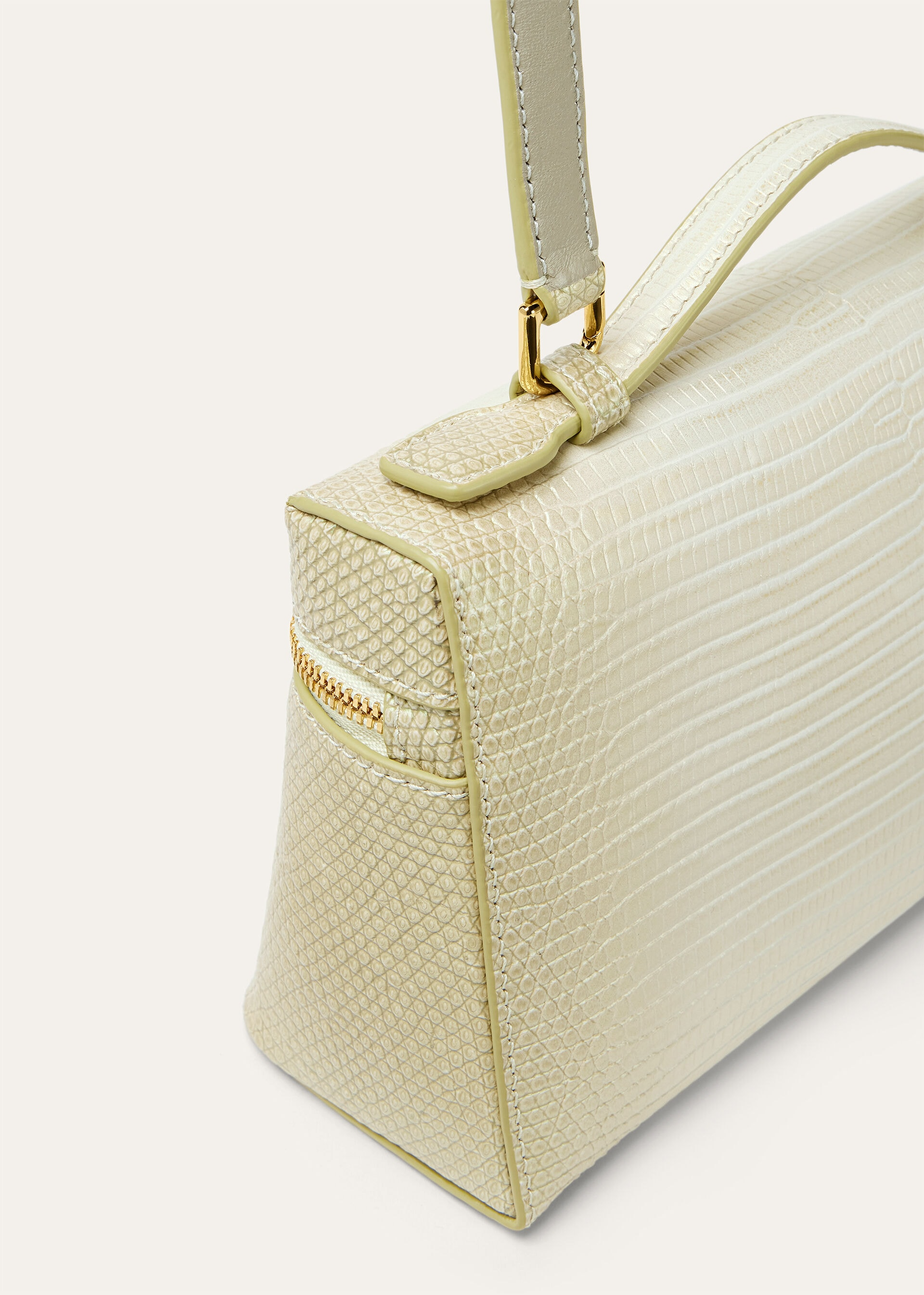 Extra Pocket  Lizard L19