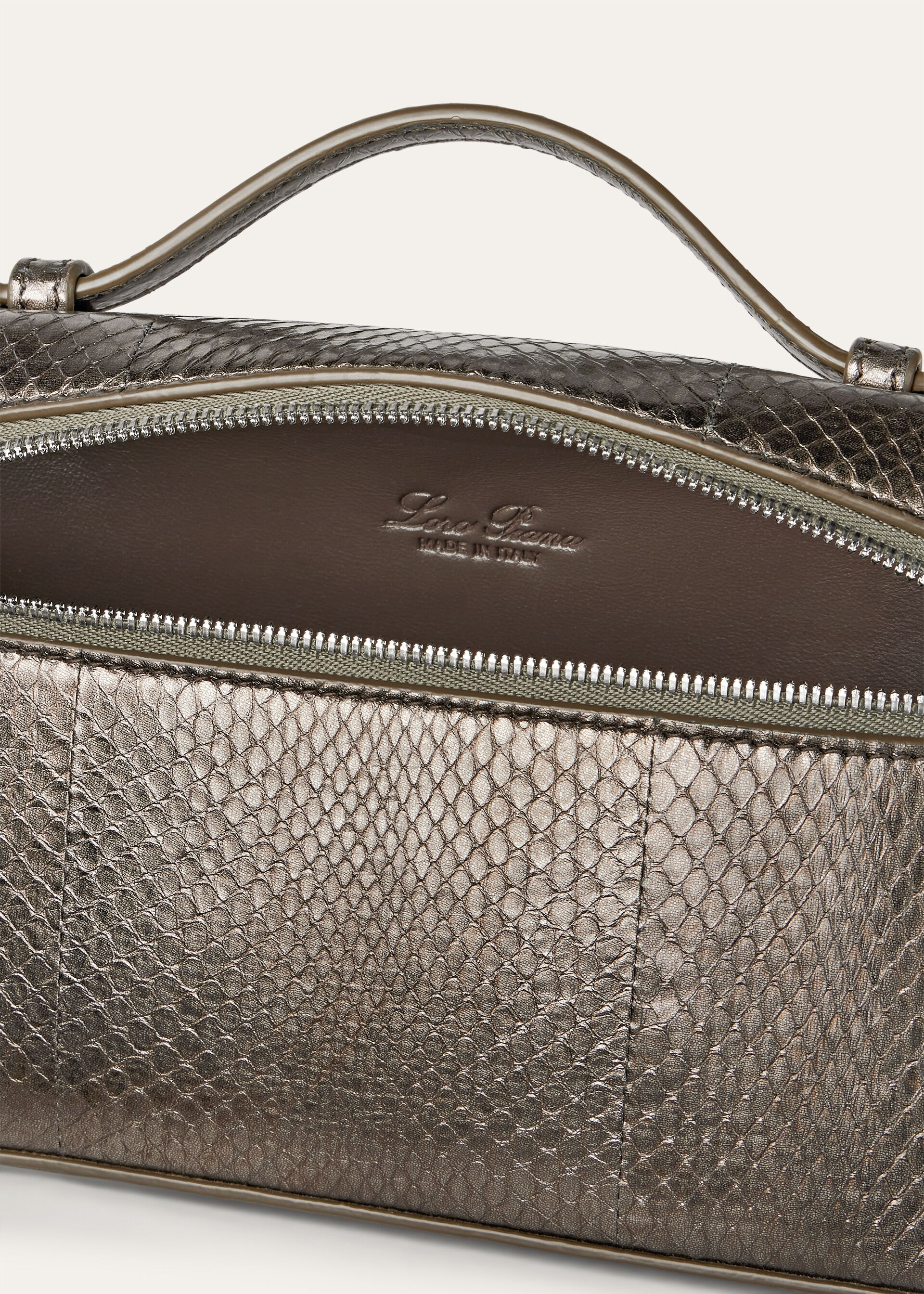 Extra Pocket  Lizard L19