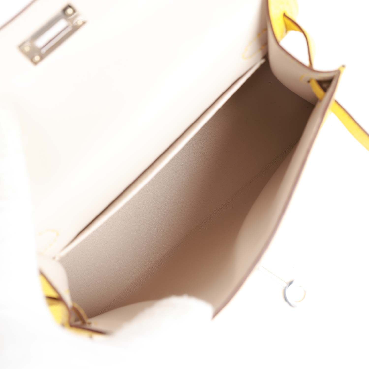 Kelly Sellier 20 Jaune de Naples Verso Chèvre Palladium Hardware