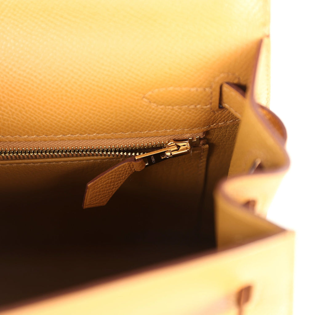 Kelly Sellier 25 Sesame Epsom Gold Hardware