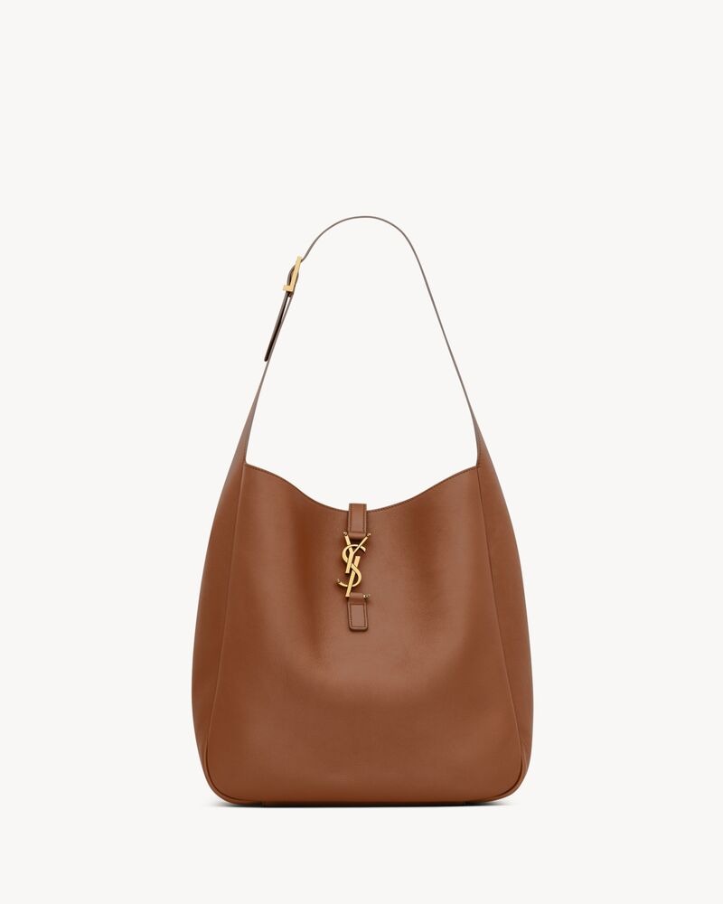 Saint Laurent Le 5 À 7 supple Large In Grained Leather