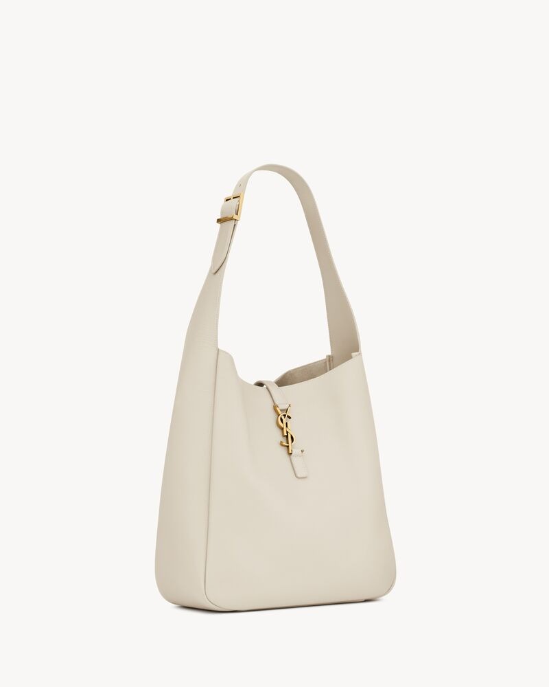Saint Laurent Le 5 À 7 supple Large In Grained Leather