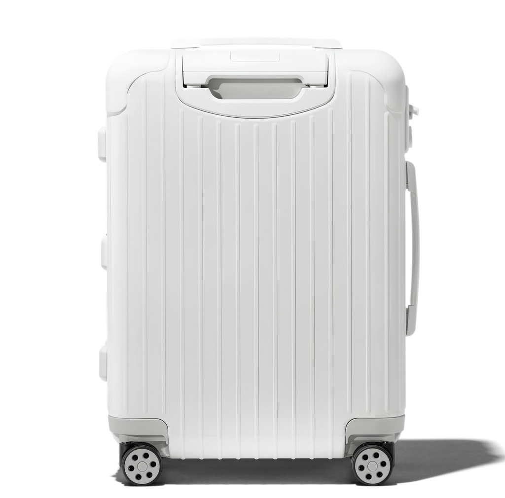 RIMOWA Essential