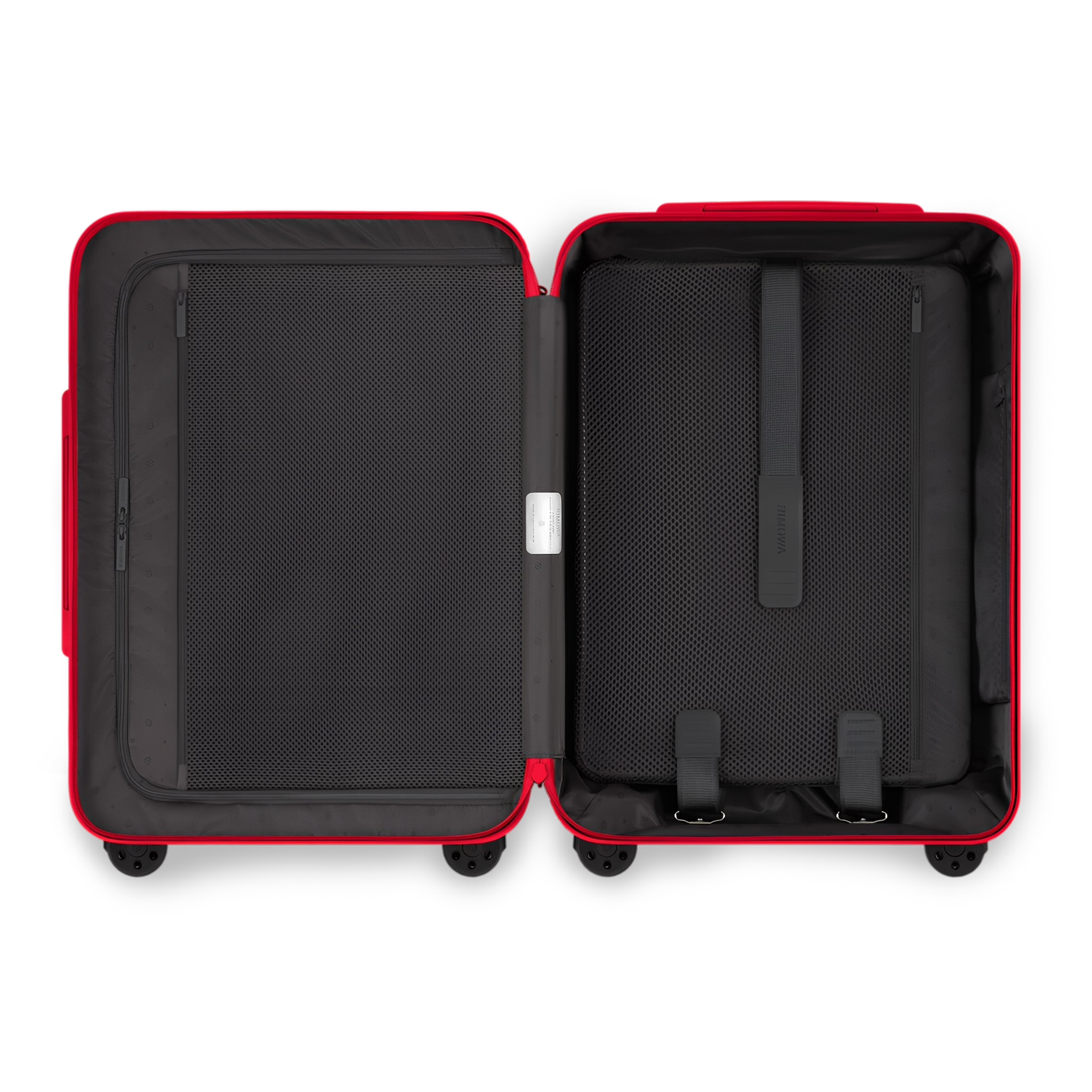 RIMOWA Essential