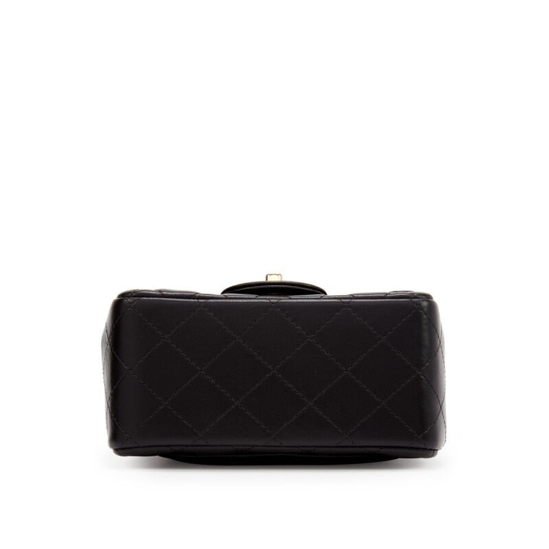 Lambskin Quilted CC Classic Mini Square Flap