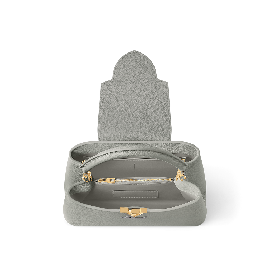 Louis Vuitton Capucines MM
